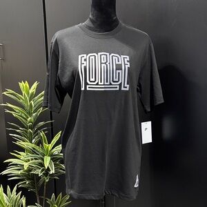 Nike Force Classic Fit,The Nike T 100% cotton round neck,Force patch @ left hip